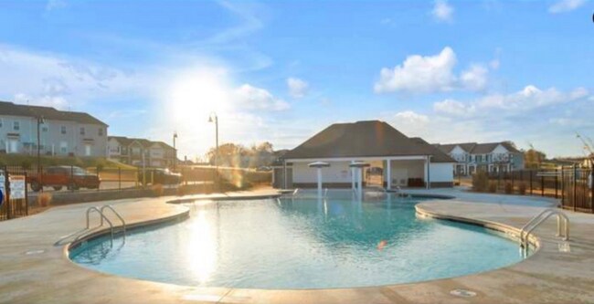 Photo - 729 Pintail Pt