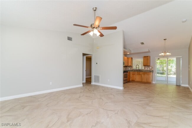 Photo - 2780 W Price Blvd