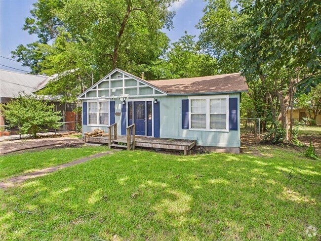 Building Photo - 1607 S 2nd St Rental