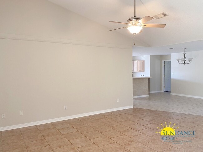 Photo - Stunning 4 Bedroom Home in Holley By The Sea