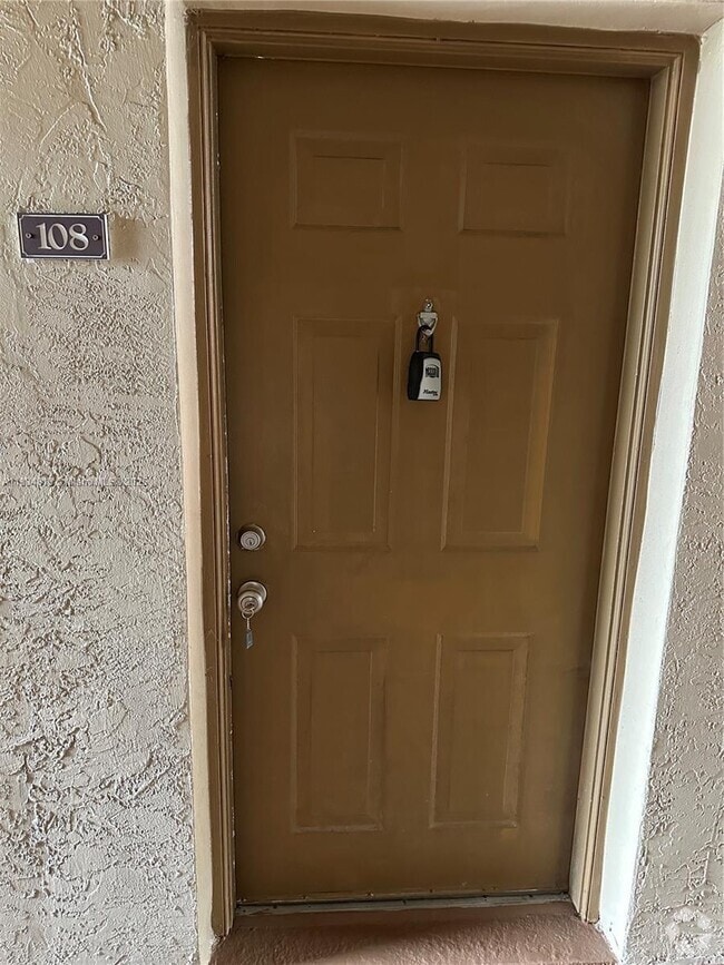 Building Photo - 11730 SW 2nd St Unit 12108 Rental