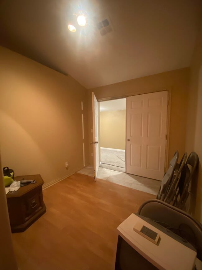 Photo - 840 Twin Lakes Dr Unit #420