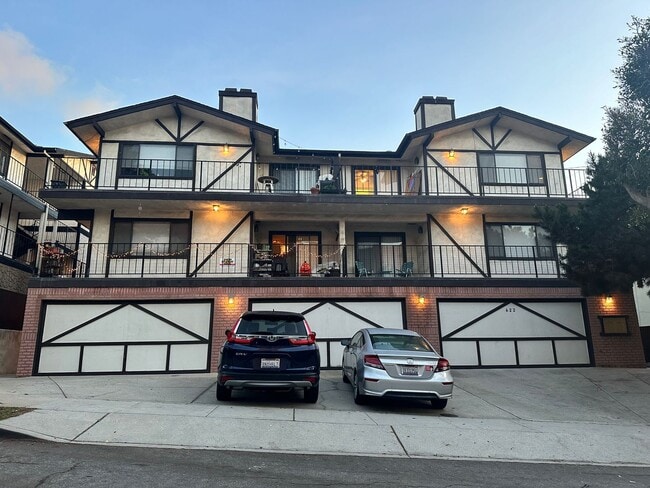 622 E. Holly Avenue Apartments
