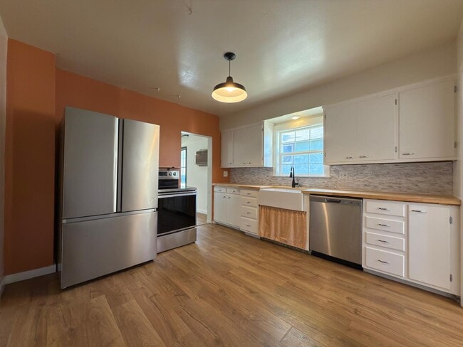 Photo - 8907 E Boone Ave