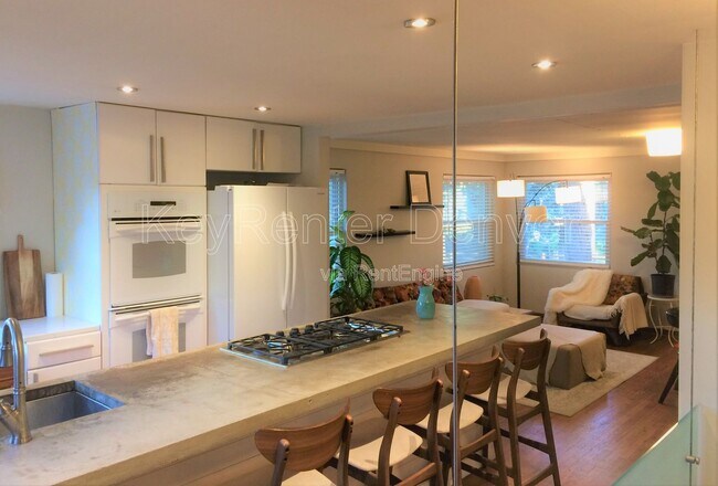 Photo - 5306 W Kentucky Ave