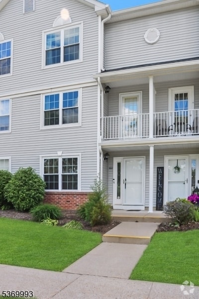 Building Photo - 302 Mercer Ct Rental