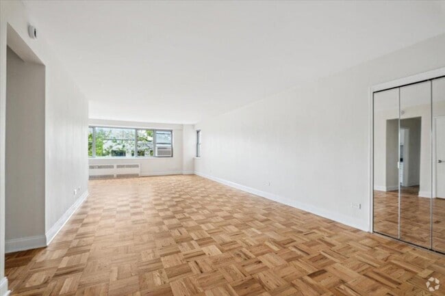 Building Photo - 2 Washington Square Unit 0G Rental