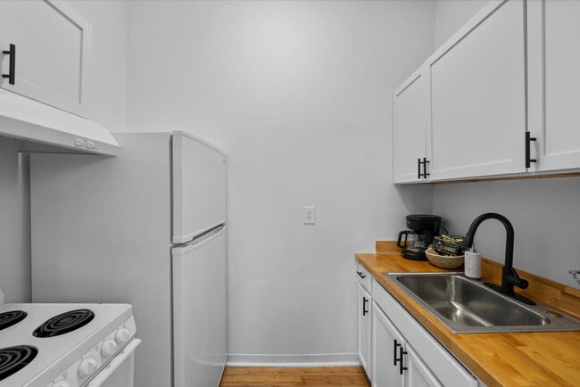 Photo - 242 Mccormick Pl Unidad ID1056125P