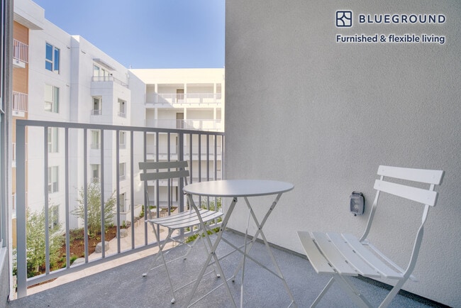 Photo - 3510 Beacon Ave Unidad FL3-ID980