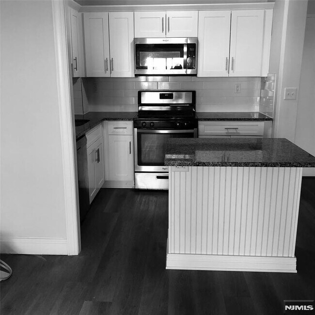 Photo - 5701 JFK Blvd E Unit #14 L