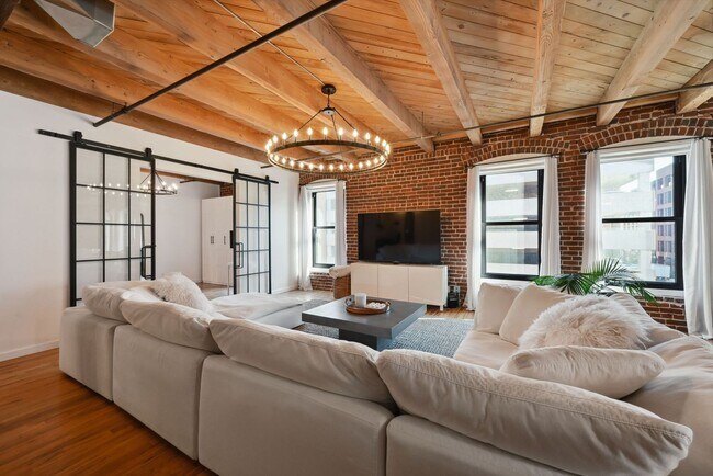Photo - Luxurious Corner 2 BR/ 2 BA Franklin Loft ... Unidad 3D