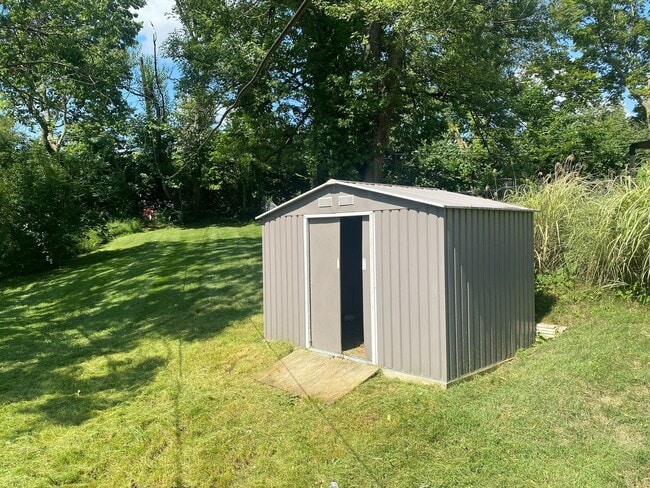 Photo - 3 Bedroom Ranch Home Avail August 2026;  M...