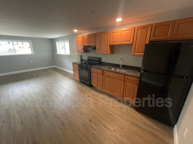Photo - 667 Corning Rd Condo Unit 1