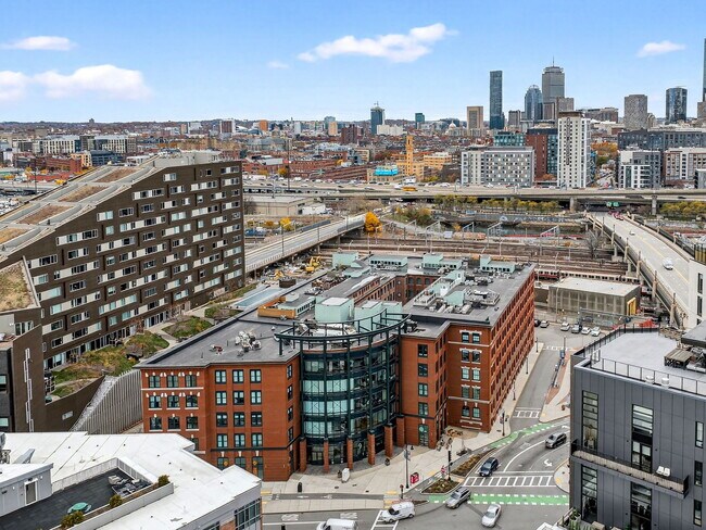 Exterior - 9 W Broadway Unidad 318