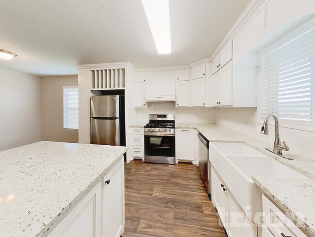 Photo - 10115 Dawson Hill Lane