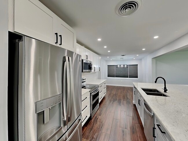 Photo - 2852 Scarlet Rd