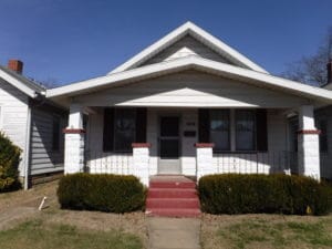 Building Photo - 2 bedroom home