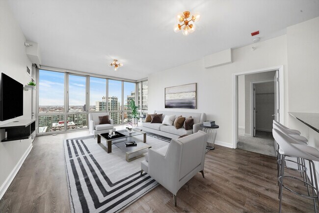 Photo - 1629 S Prairie Ave Unit 1908