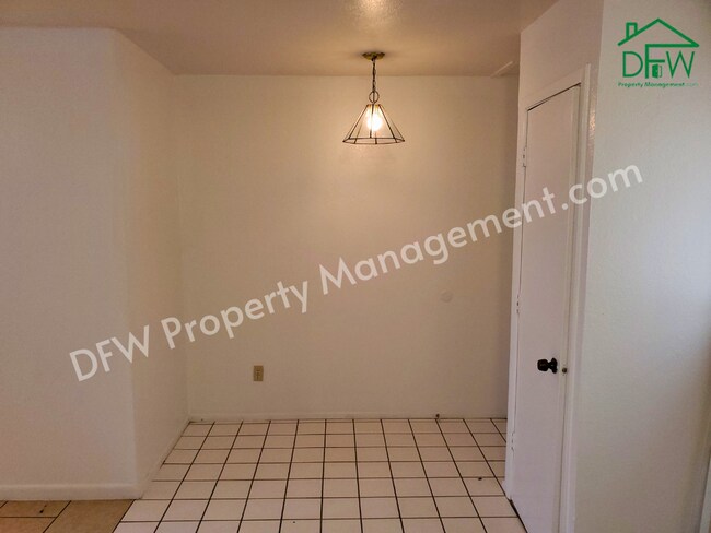 Photo - Cute 2-Bed/1.5-Bath Townhome for Lease in Celina Unidad Apt #B3