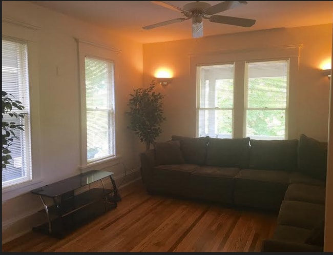 Photo - 111 Dewitt Pl