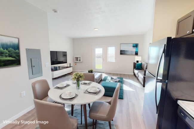 Photo - Maple Pass Apartments & Townhomes