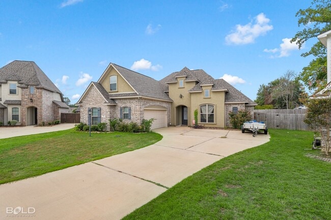 Photo - 4 BEDROOM 3 BATH DOGWOOD