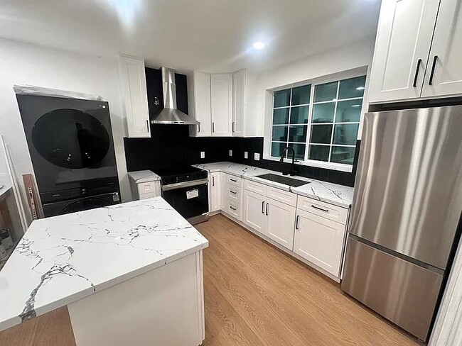 Building Photo - 768 Grogan Ct Unit 766