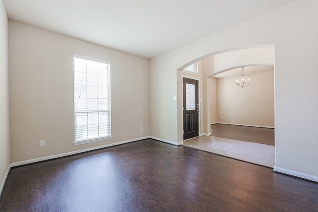 Photo - 7518 Profit Pine Ln