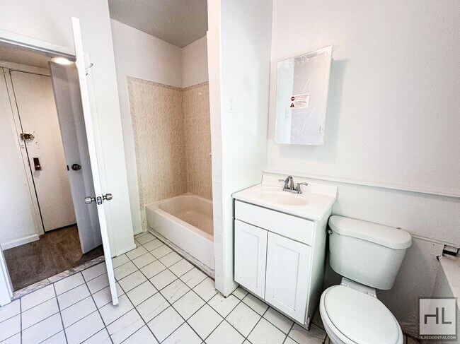 Photo - EAST 165 STREET Unit 1