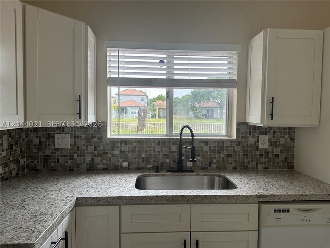 Photo - 1142 NE 41st Terrace