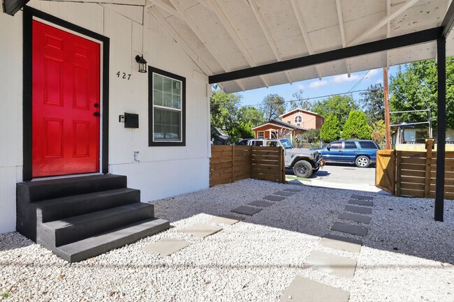 Photo - 427 Floyd Ave