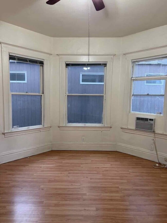 Photo - 1823 T St Unidad 3