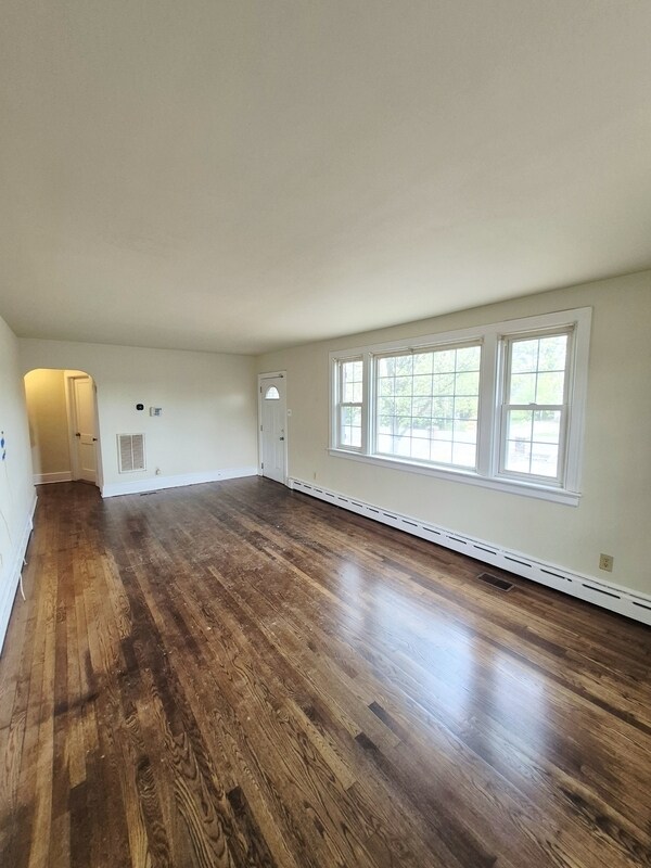 Photo - 5140 Alberene Rd