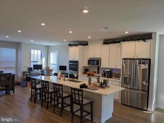 Photo - 610 Percy Pl