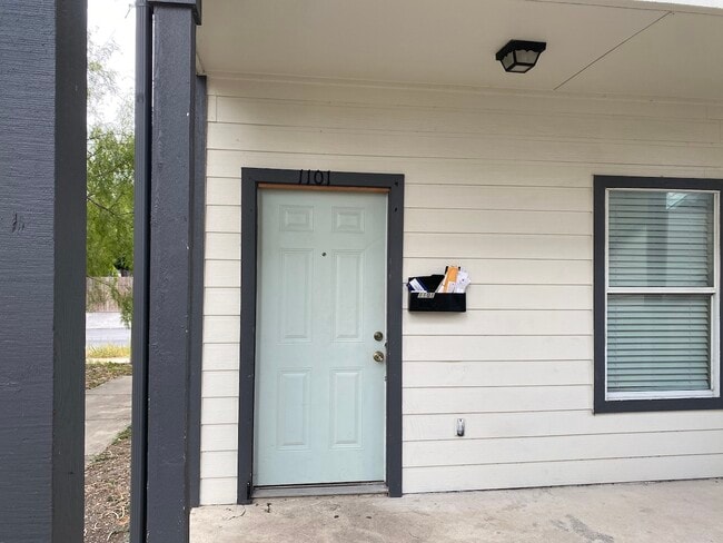 Photo - 1707 Dawson St Unit 1101