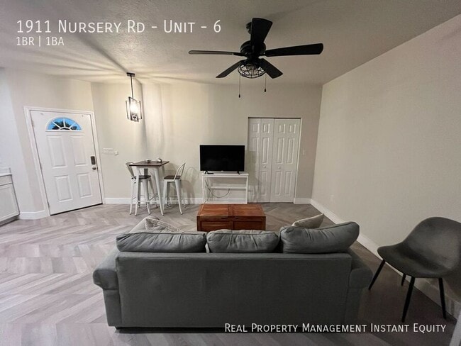 Photo - 1911 Nursery Rd Unit 6