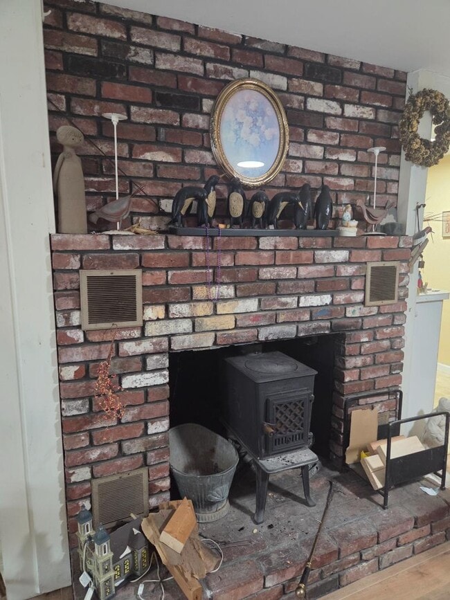 Photo - 8 Woodknoll Dr