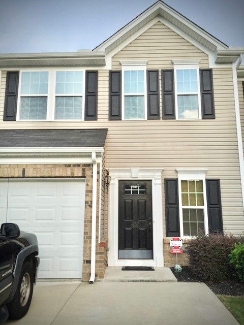 Photo - 457 Woodbark Ct