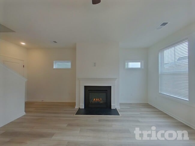 Photo - 5078 Sunnycreek Dr