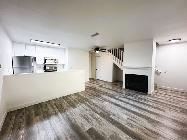Canyon Springs Townhome Apartments