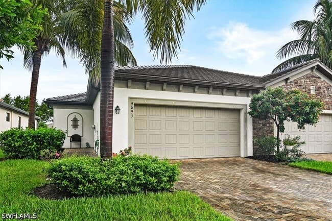 Building Photo - 9093 Glenforest Dr