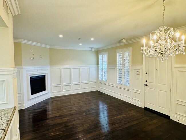 Photo - $3995.00 / 1600 sq.ft - 3 bdrm/2.5 bth Van...