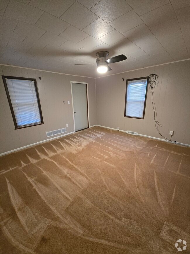 Building Photo - 2140 Keystone Ave Rental