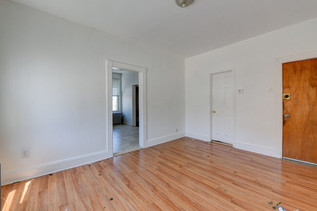 477 Liberty Ave Unidad 2