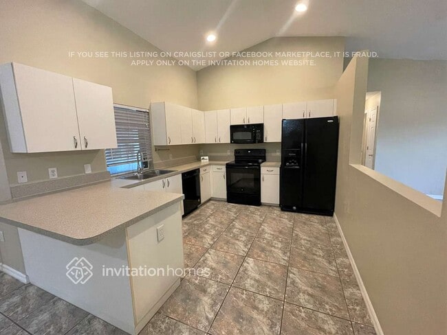 Photo - 616 SE 27th St