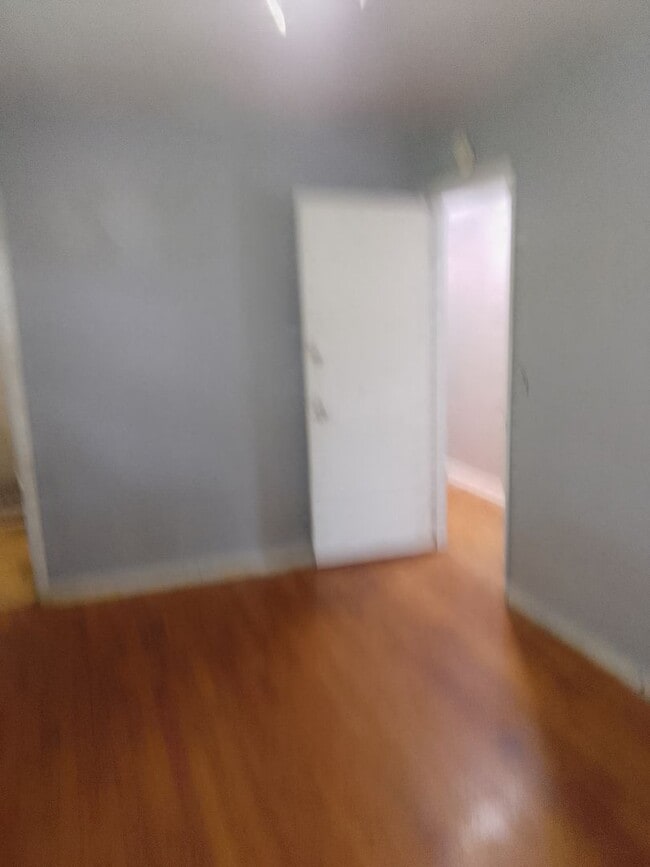 Photo - 3 Bedroom 2.5 Bathroom Bi-level