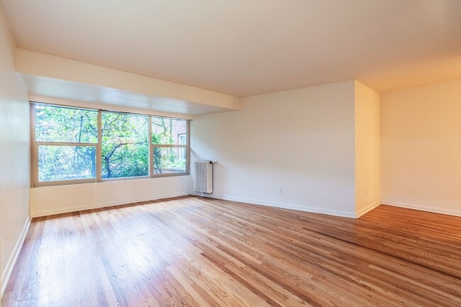 Photo - Edgecliff Apartments