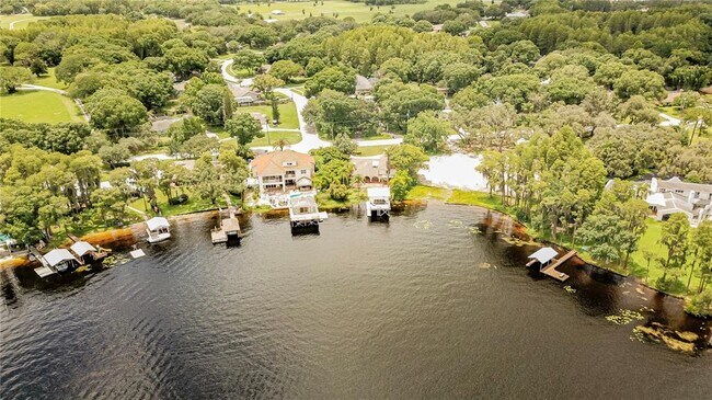 Photo - 18129 Crawley Rd