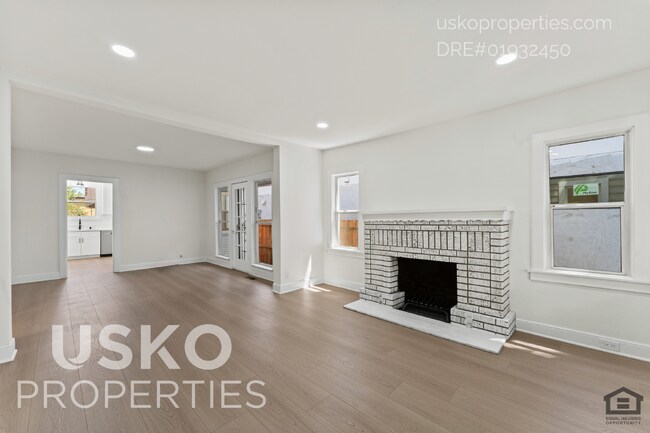 Photo - " 2-Bedroom Home with 1,100 Sq Ft of Comfo...