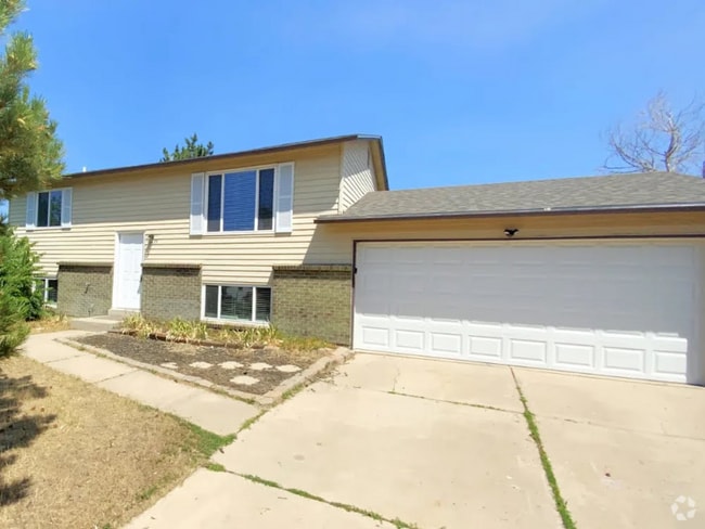 Building Photo - 54875 E Cornell Dr Rental
